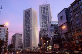 Image du Maroc Professionnelle de  Le Casablanca Twin Center est situé sur le Boulevard Zerktouni, ce quartier fait partie du centre moderne de la ville,  Samedi 10 Février 2007. (Photo / Abdeljalil Bounhar) 